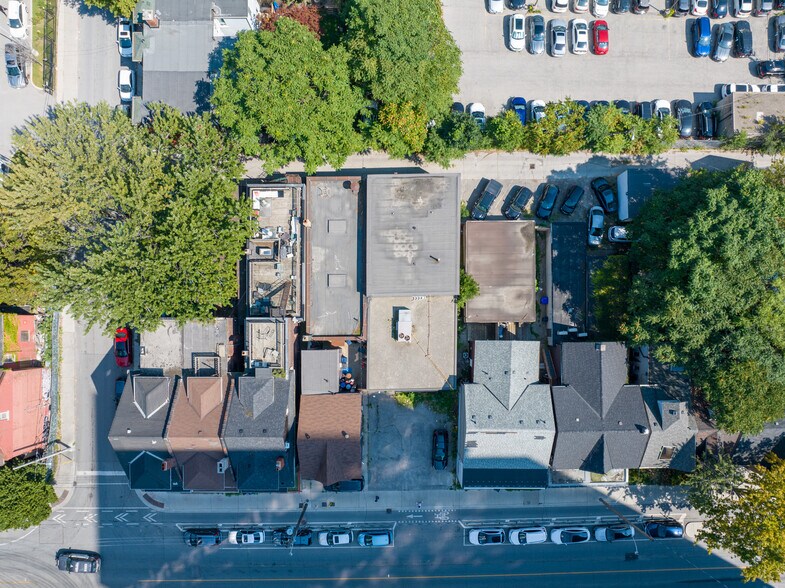 More Photos Of 99 River St, Toronto Storefront For Sale