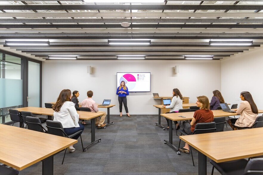 More Photos Of 75 Port City Lndg, Mount Pleasant Office For Lease