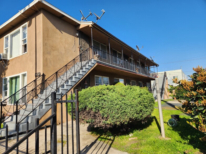 Primary Photo Of 3110 S Normandie Ave, Los Angeles Apartments For Sale