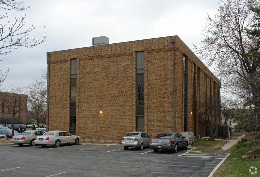 More Photos Of 6825 Hobson Valley Dr, Woodridge Medical For Sale