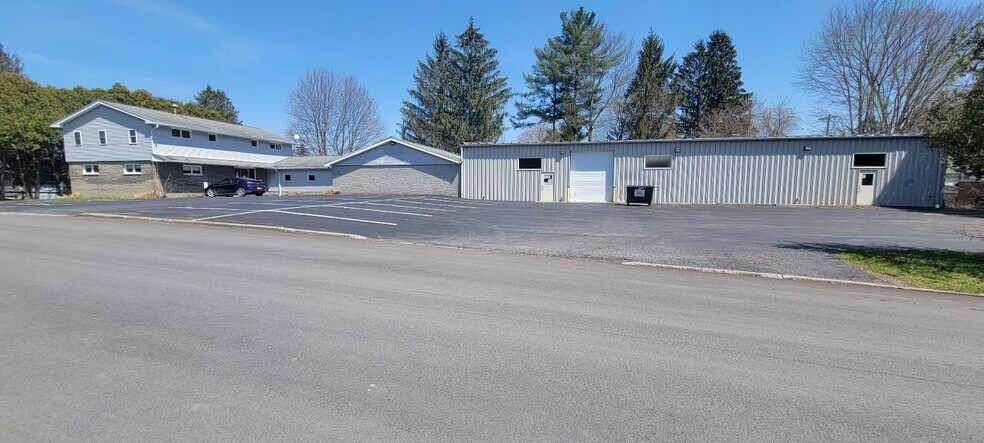 Primary Photo Of 107 Corona Ave, Groton Warehouse For Sale