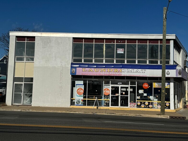 More Photos Of 635 Saint George Ave, Roselle Freestanding For Lease