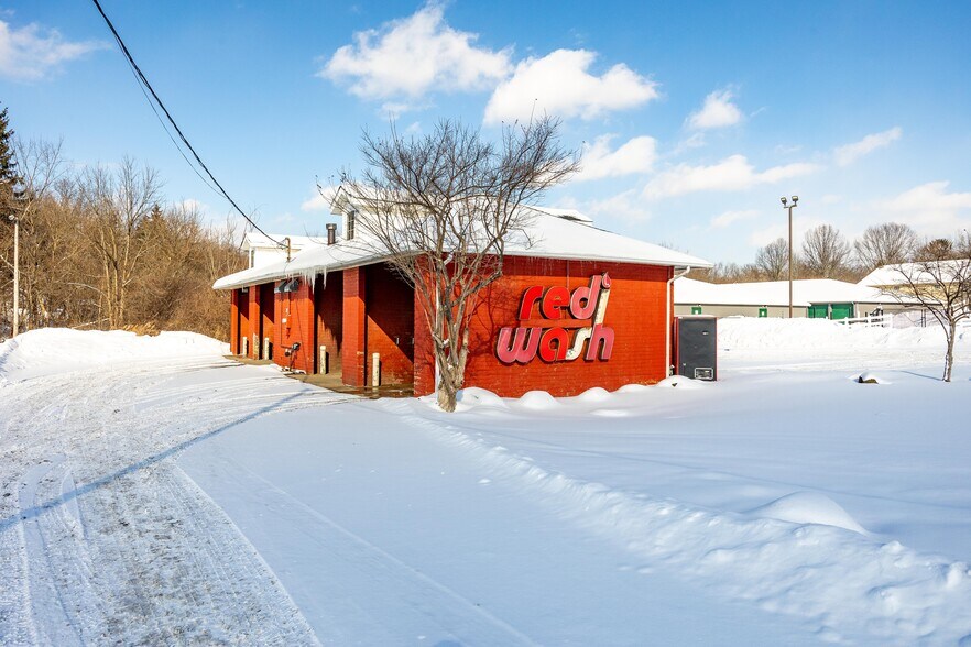 More Photos Of 247 W Aurora Rd, Northfield Carwash For Sale