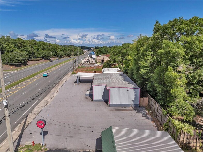 More Photos Of 95 John Sims Pky E, Niceville Freestanding For Sale