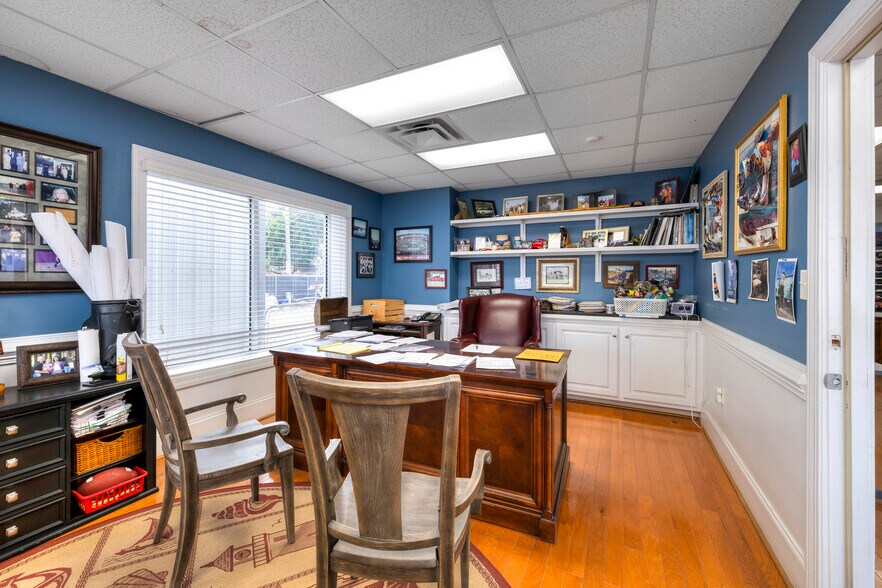 More Photos Of 756 Bultman Dr, Sumter Light Distribution For Sale