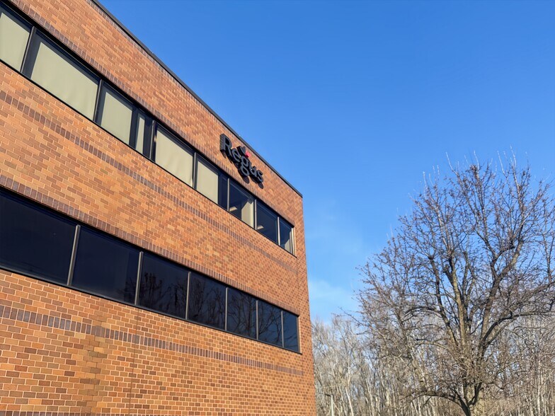 More Photos Of 4301 Route 1, Monmouth Junction Coworking Space