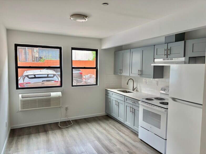 More Photos Of 2097 Davidson Ave, Bronx Apartments For Sale
