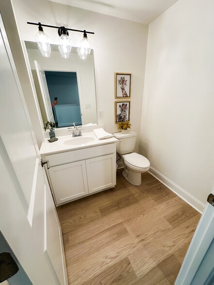 More Photos Of 8407-8456 Whisper Ln, Powell Apartments For Sale