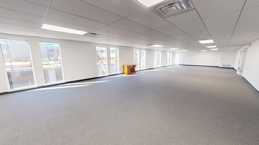 More Photos Of 4212 Medical Pky, Austin Medical For Sale