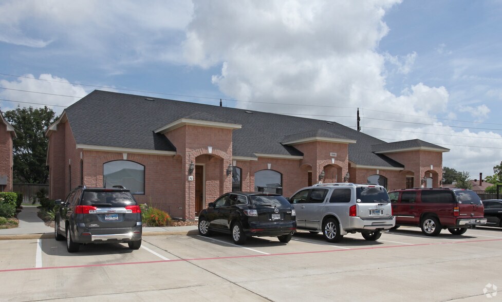 Primary Photo Of 1846 Snake River Rd, Katy Medical For Lease