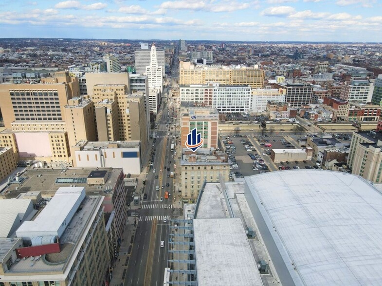 More Photos Of 207 N Broad St, Philadelphia Medical For Sale