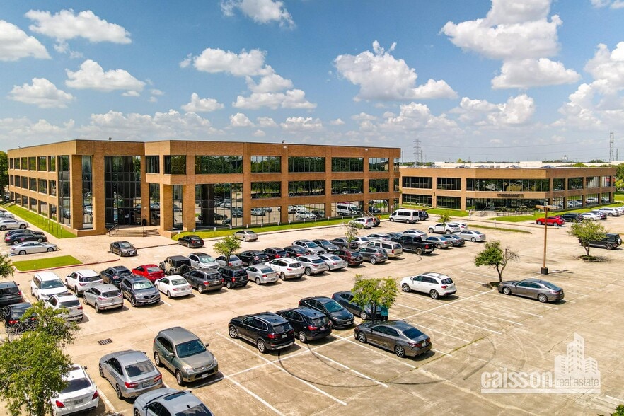 More Photos Of 7447 Harwin Dr, Houston Unknown For Lease