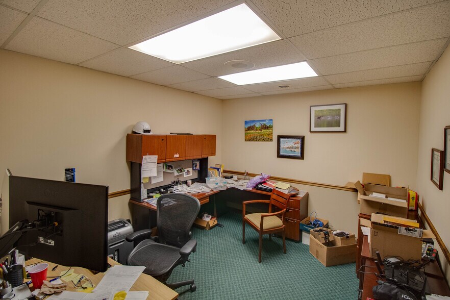 More Photos Of 202 W Main St, Glen Carbon General Retail For Sale