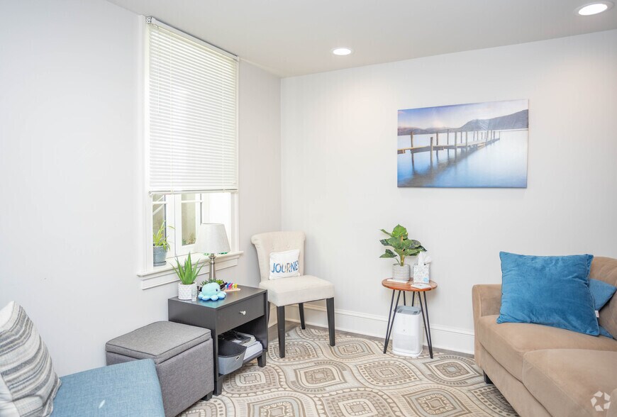 More Photos Of 2300 East Ave, Brighton Office For Lease