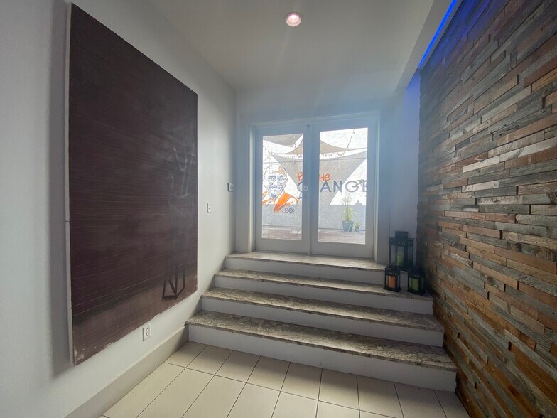 More Photos Of 1726 E 7th Ave, Tampa Loft Creative Space For Lease