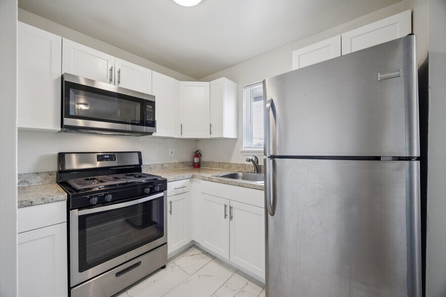 More Photos Of 601 Buttonwood Ave, Maple Shade Township Apartments For Sale