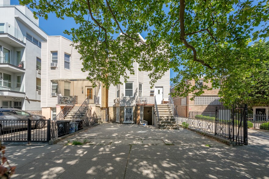 More Photos Of 21-66 31st st, Astoria Multifamily For Sale