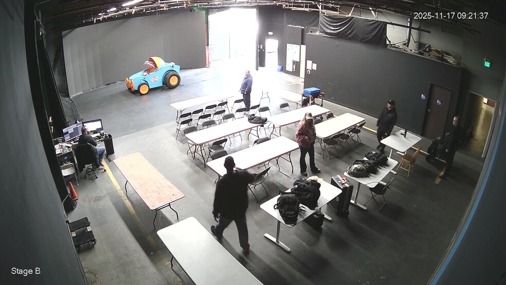 More Photos Of 5301 Exchange St, Los Angeles Flex For Lease