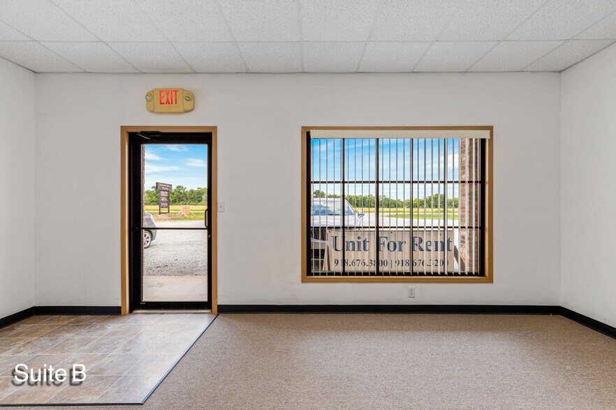 More Photos Of 19275 125 Hwy, Fairland General Retail For Sale