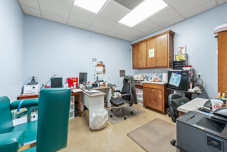 More Photos Of 2202 Jordan Rd SW, Fort Payne Medical For Sale
