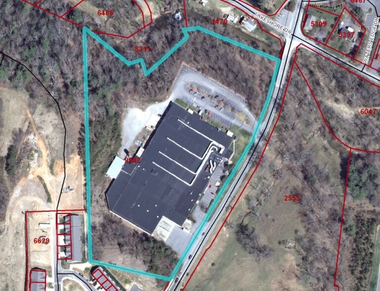 More Photos Of 179 Merrimon Ave, Weaverville Warehouse For Lease