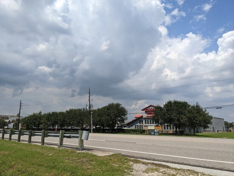 More Photos Of 0 Broadway St, Pearland Land For Sale