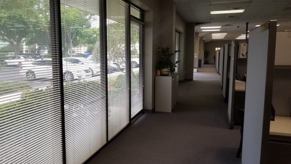 More Photos Of 4525 140th Ave N, Clearwater Loft Creative Space For Lease