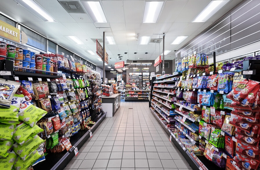 More Photos Of 20656 Tracy Ave, Buttonwillow General Retail For Sale