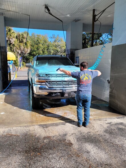 More Photos Of 4401 St Johns Ave, Palatka Carwash For Sale