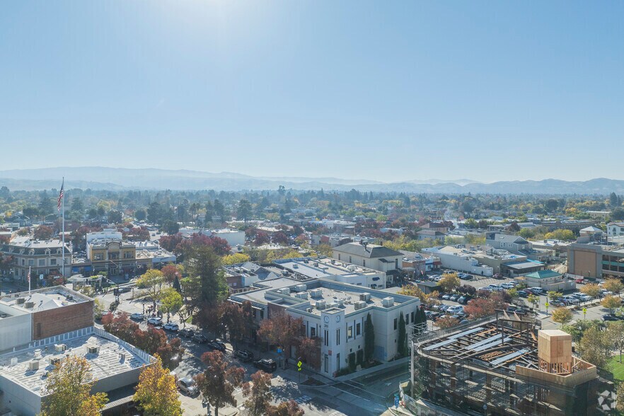 More Photos Of 39-101 S Livermore Ave, Livermore Office For Lease