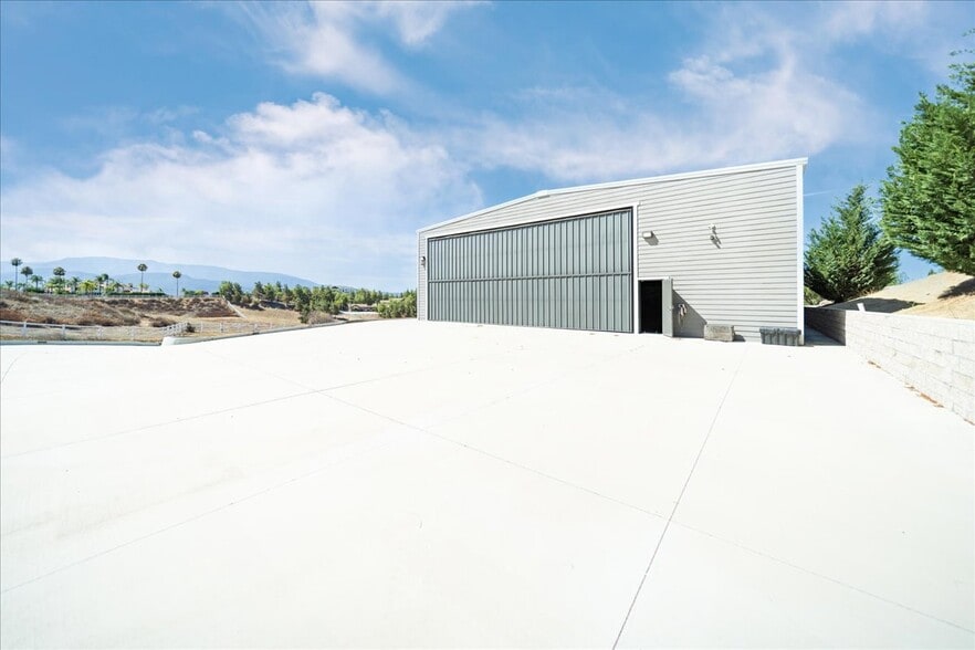 More Photos Of 42160 Calle Barbona, Temecula Industrial For Sale