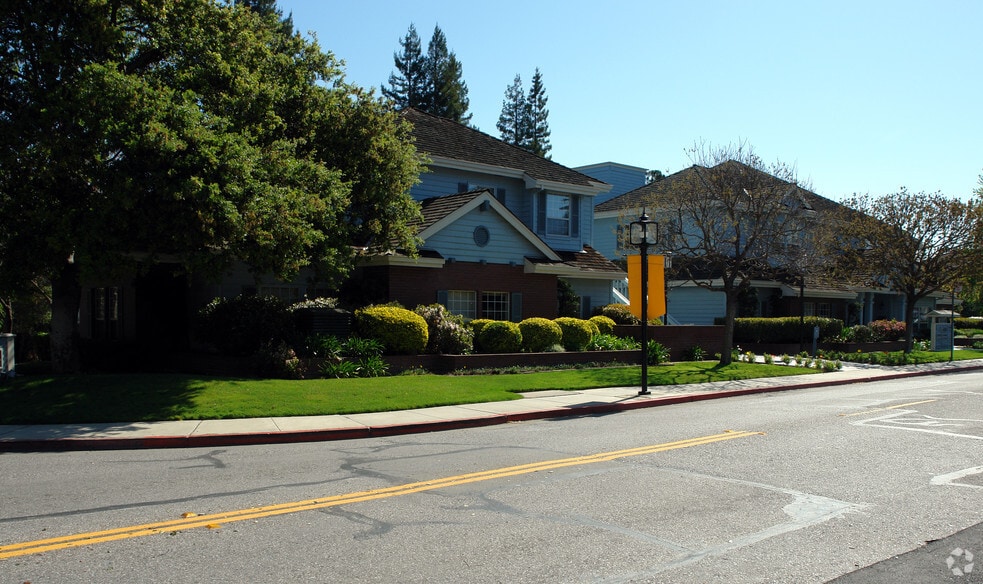 More Photos Of 1 1st St, Los Altos Office For Lease