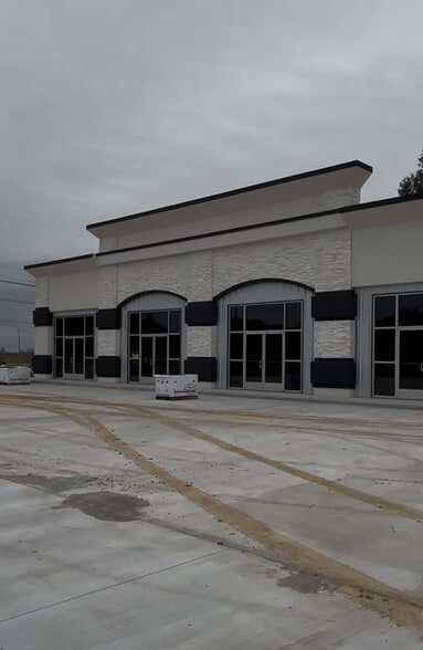 More Photos Of 4515 N Major Dr, Beaumont Office For Lease