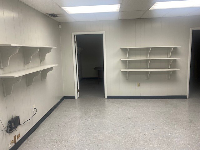 More Photos Of 489 Southgate Rd, Dothan Warehouse For Lease