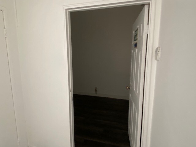 More Photos Of 16060 Ventura Blvd, Encino Unknown For Lease