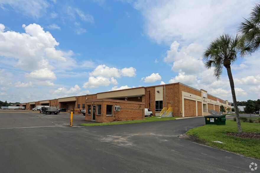 More Photos Of 8800-8824 E Adamo Dr, Tampa Distribution For Lease