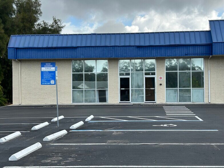 More Photos Of 7400 US Highway 19, New Port Richey Storefront For Lease