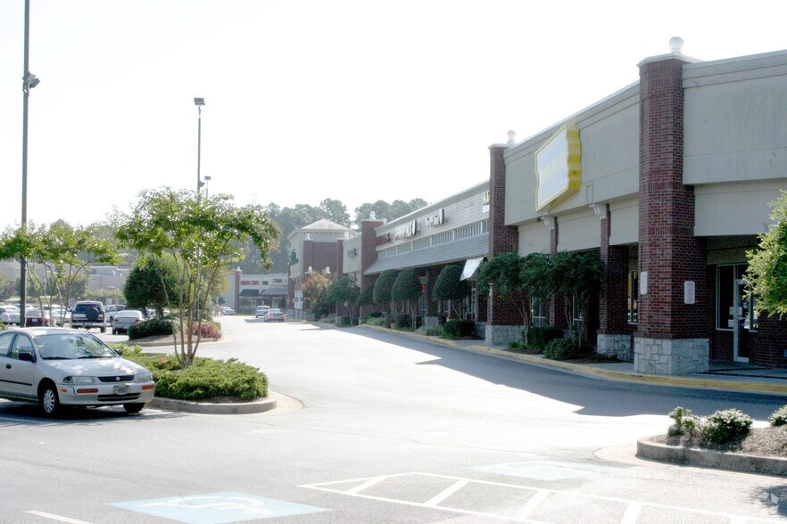 More Photos Of 2750 Buford Hwy, Duluth Unknown For Lease