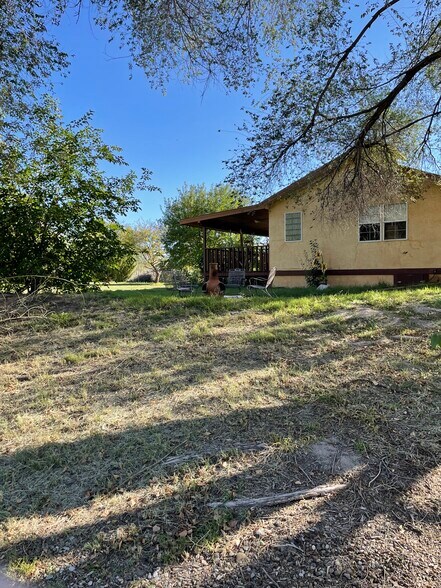 More Photos Of 1804 E College Blvd, Roswell General Retail For Sale