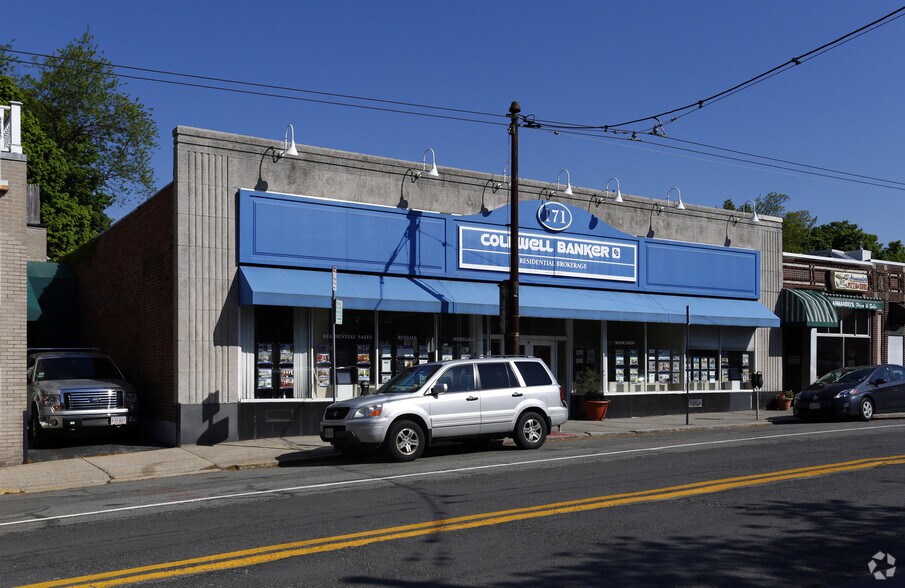 Primary Photo Of 171 Huron Ave, Cambridge Storefront Retail Office For Lease