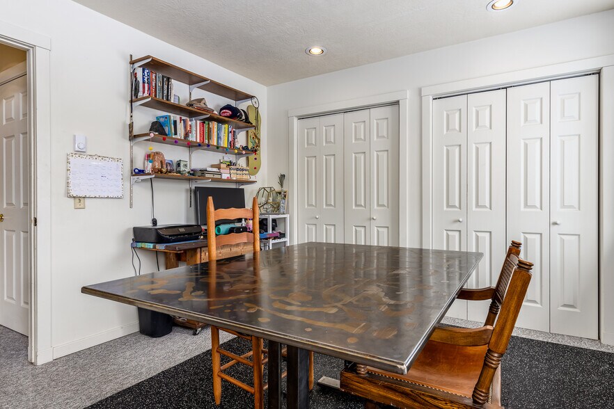 More Photos Of 200 Aspen Meadows Rd, Driggs Apartments For Sale