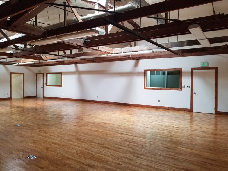 More Photos Of 1800 Essex St, Los Angeles Office Residential For Lease