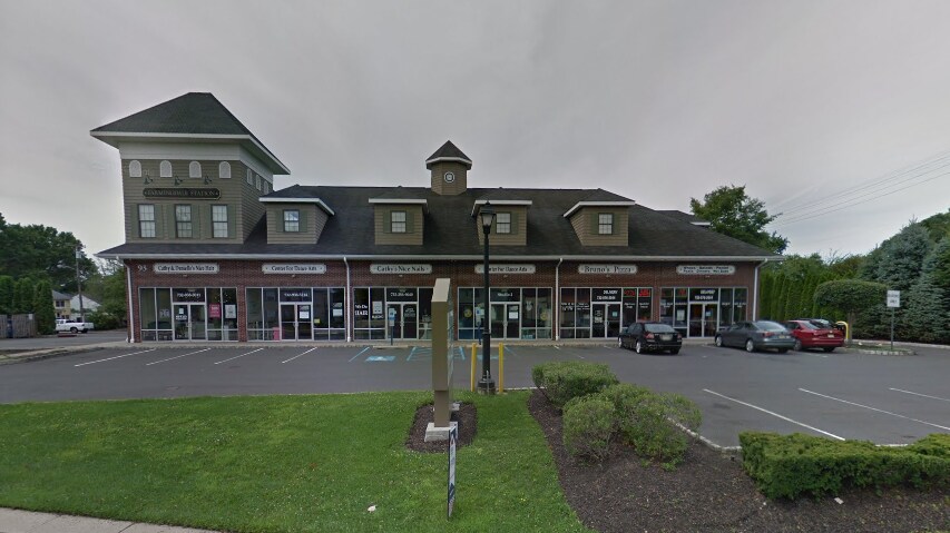 More Photos Of 93 Main St, Farmingdale Storefront Retail Office For Lease