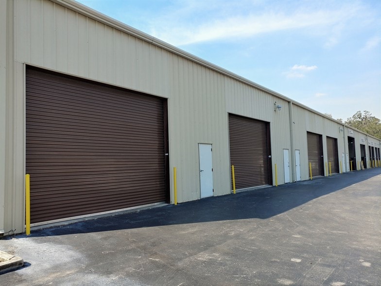 More Photos Of 3052 Shader Rd, Orlando Service For Lease