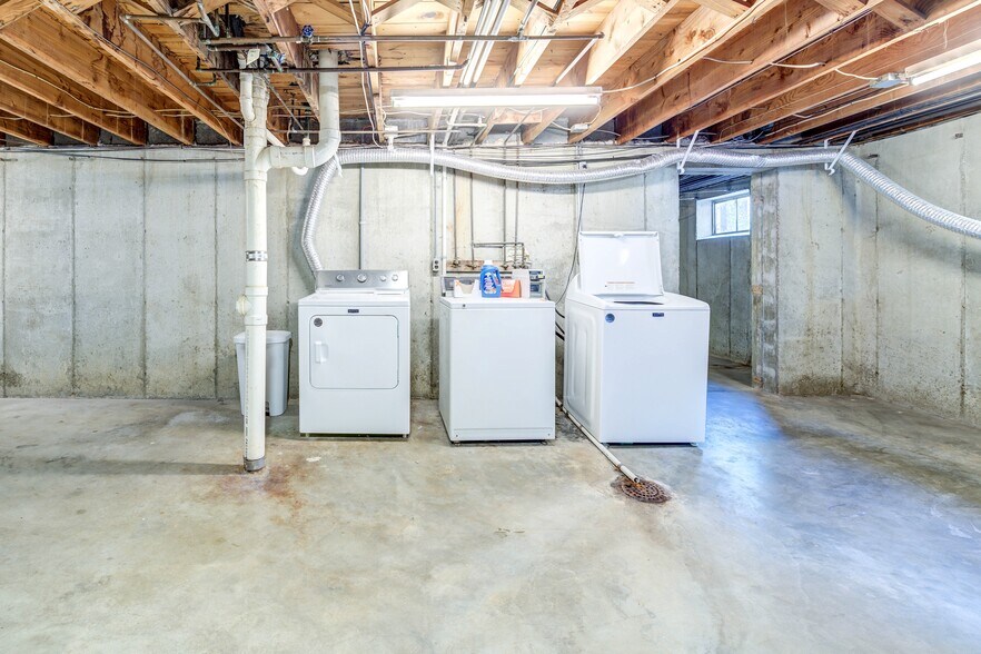 More Photos Of 7361 Dale Ave, Saint Louis Apartments For Sale