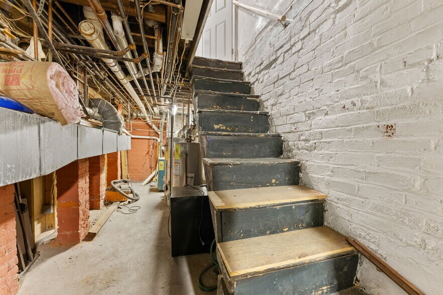 More Photos Of 239 Dorchester St, Boston Storefront Retail Residential For Sale