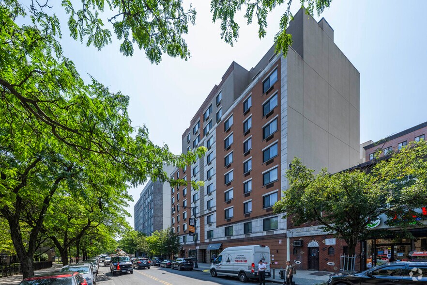 Primary Photo Of 1598-1604 Fulton St, Brooklyn Apartments For Lease