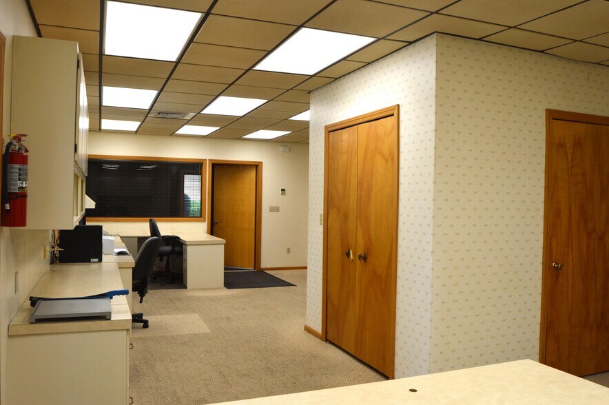 More Photos Of 603 1st Street Ext, Apollo Medical For Sale