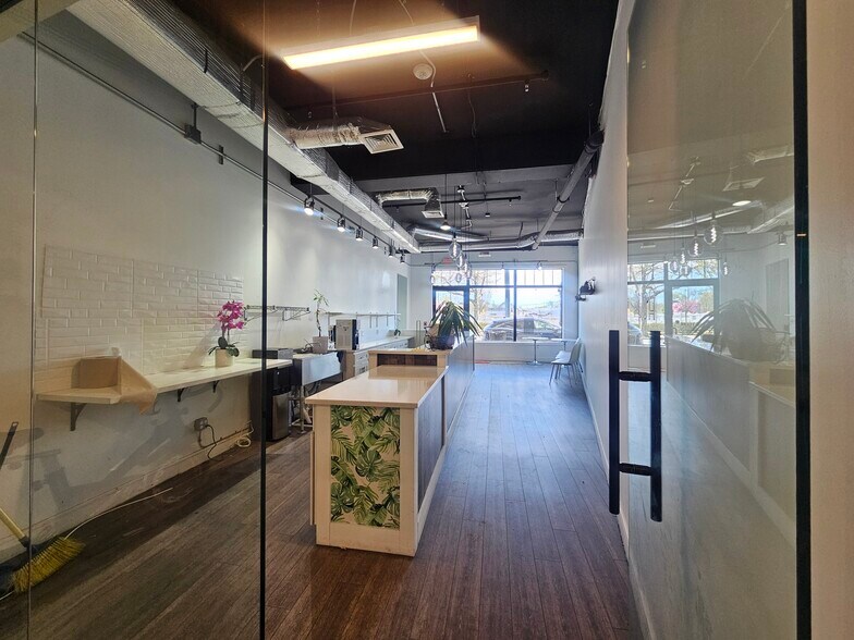 More Photos Of 1800 Great Neck Rd, Copiague Apartments For Lease