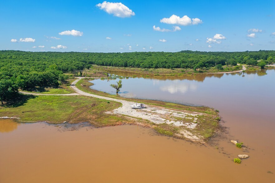 More Photos Of 3501 Westport Marina Rd, Cleveland Marina For Sale